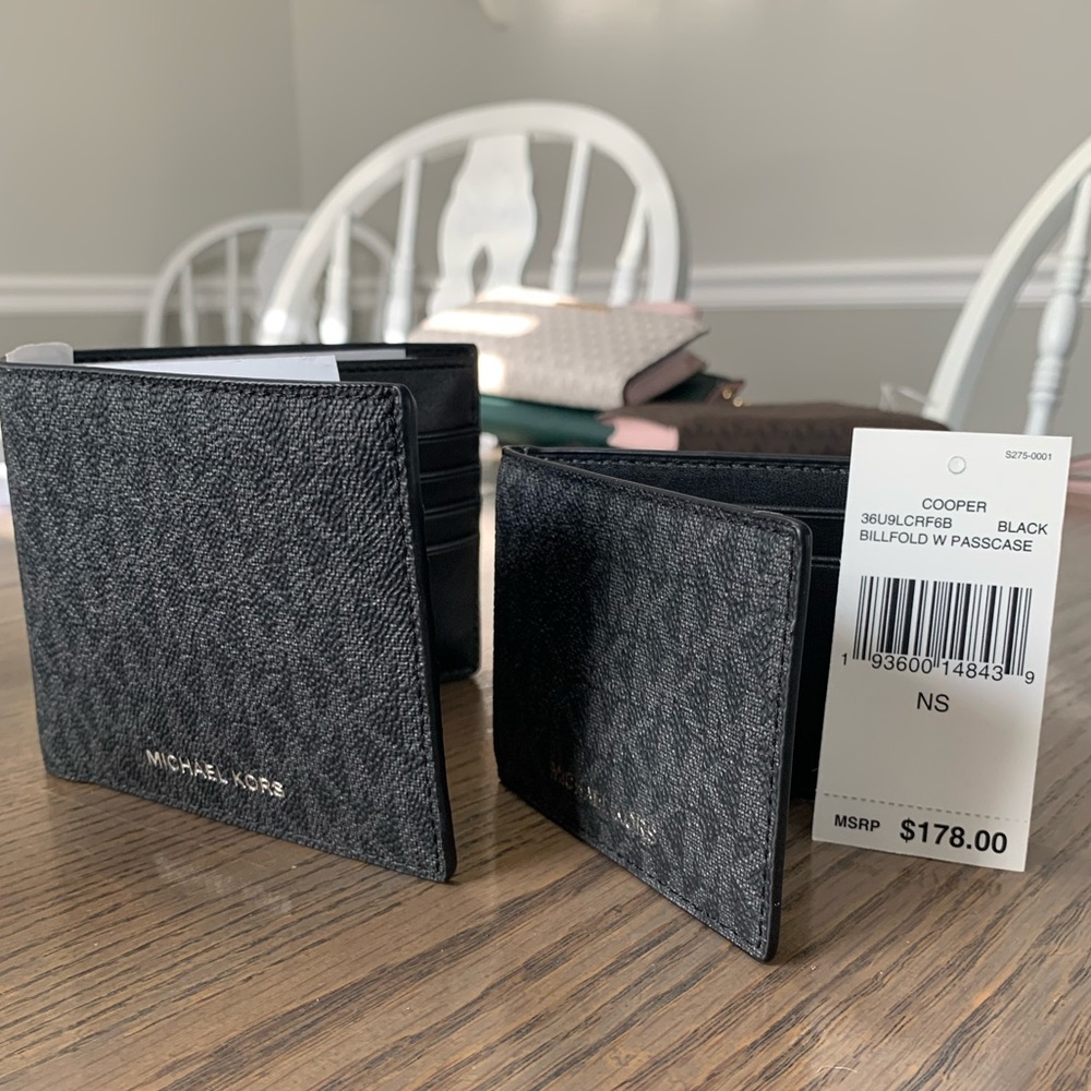 Michael Kors NEW men’s billfold with passcase